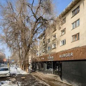 Mid-century Charm в центре Almaty